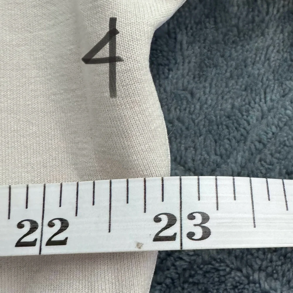 NWOT Lululemon Perfectly Oversized Cropped Crew *Softstreme - Picture 6 of 9
